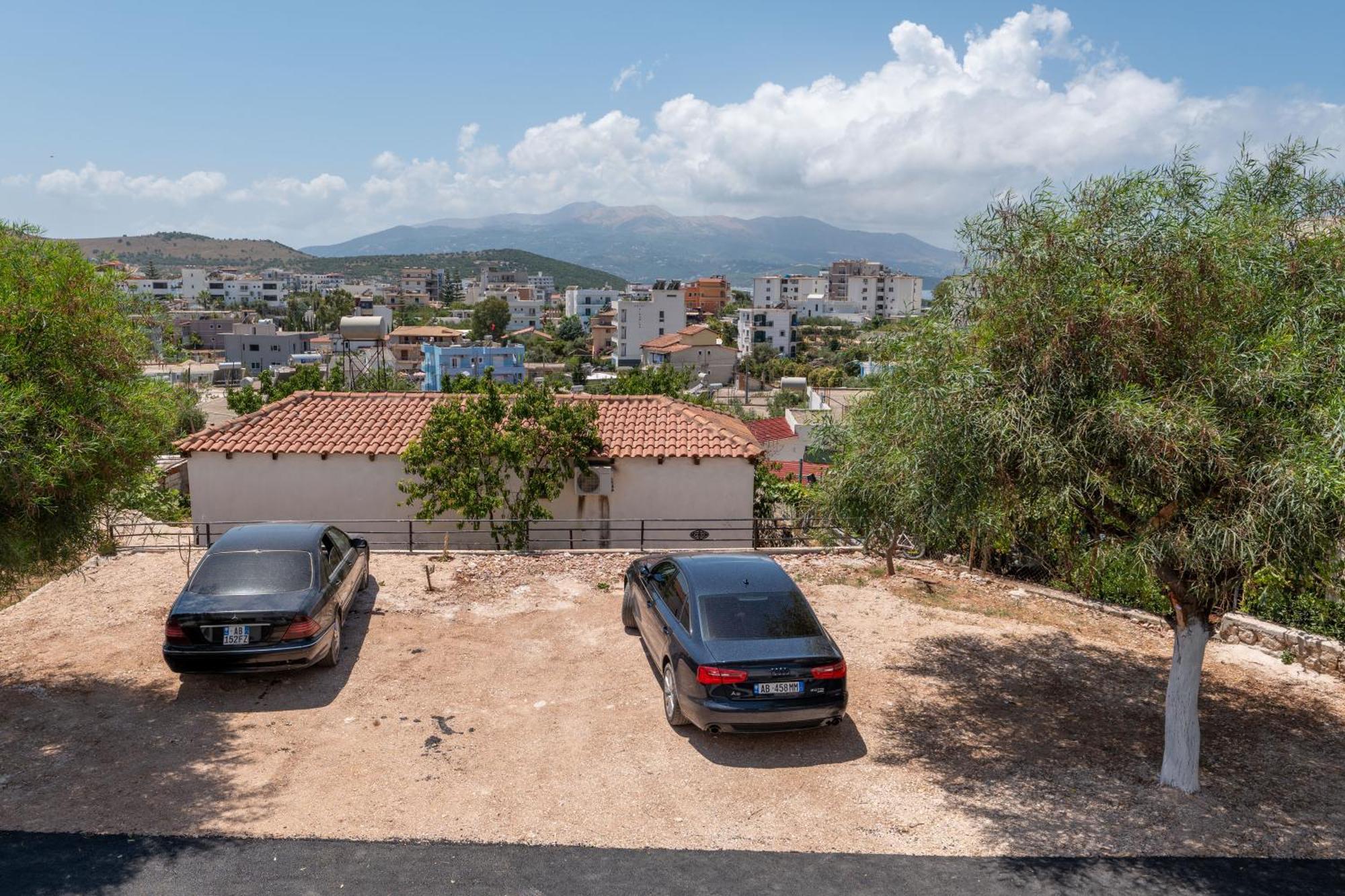 Vila Sefedin クサミル エクステリア 写真